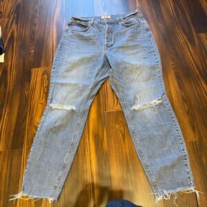 We the Free Free People Curvy High Rise Distressed Raw Hem Jeans Size 32